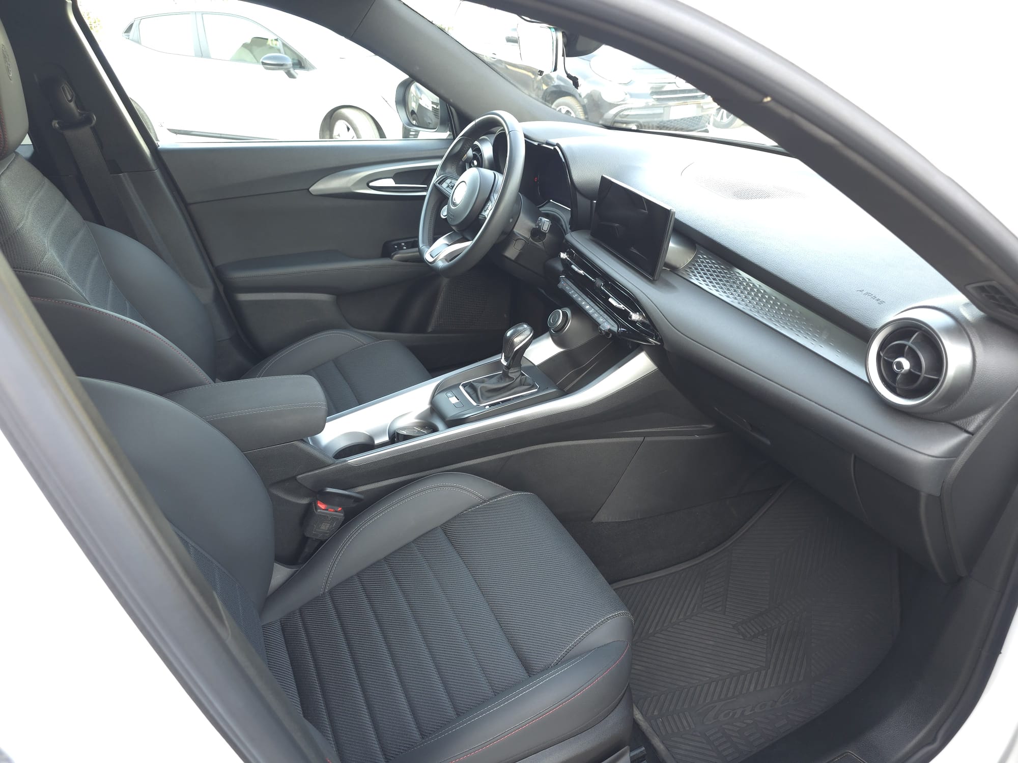 ALFA ROMEO TONALE 1.6 MJT 2023 93000KM