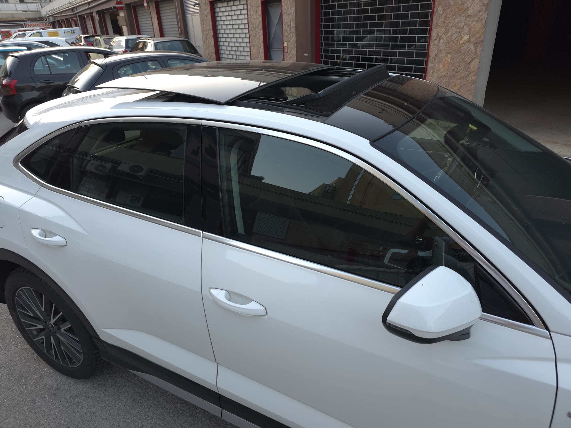 AUDI Q3 SPORTBACK TETTO APRIBILE 147000KM
